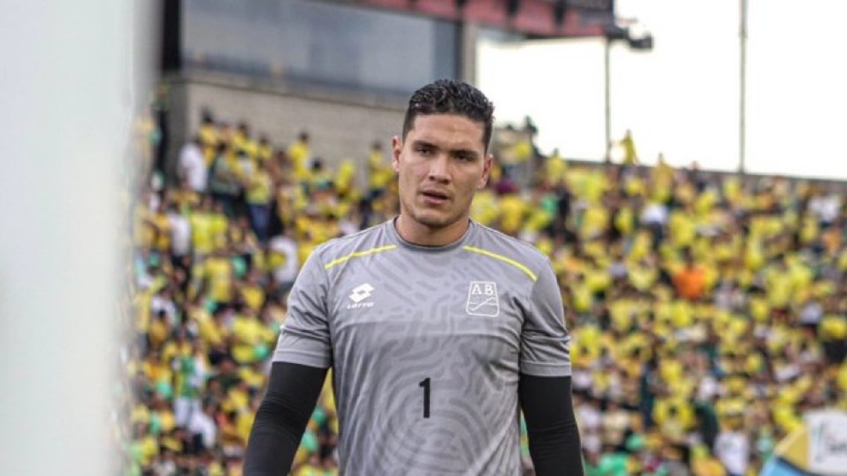 Aldair Quintana, el arquero que quiere Independiente del Valle para reemplazar a Villar.