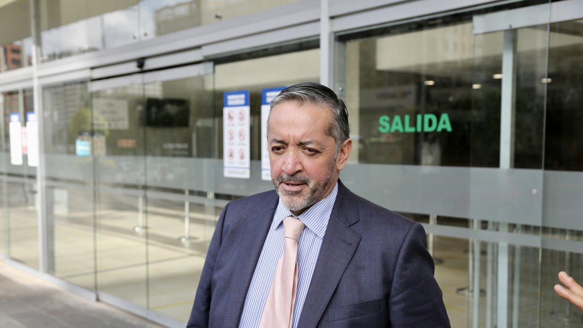 Ramiro García lidera la defensa del alcalde de Guayaquil, Aquiles Álvarez.