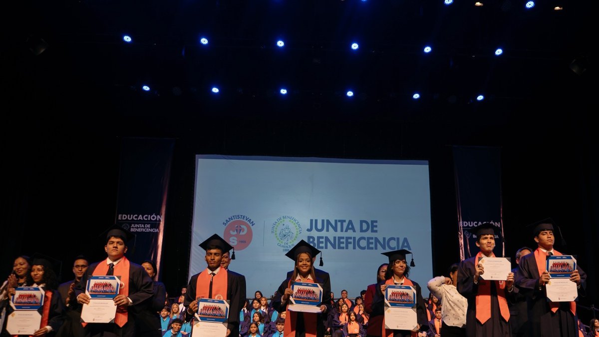 La Junta de Beneficencia impulsa una educación práctica que conecta a los estudiantes con el mundo productivo desde el bachillerato.