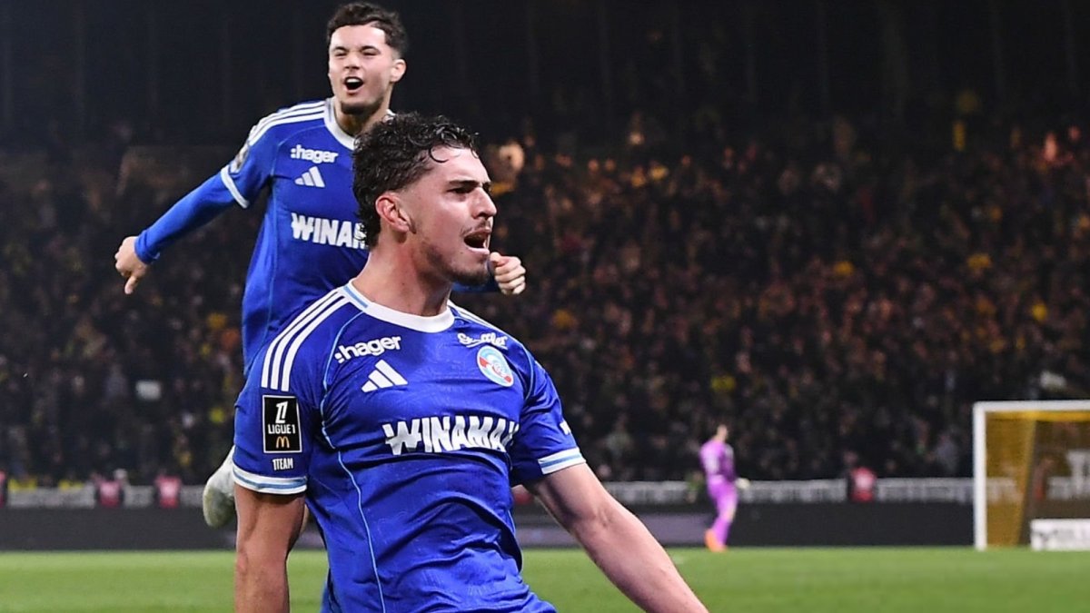 Panichelli, delantero del Estrasburgo.