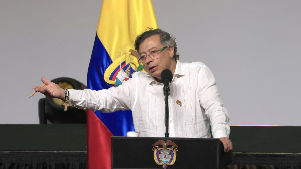 El presidente de Colombia, Gustavo Petro, durante un evento en Cartagena de Indias, este martes 3 de marzo.