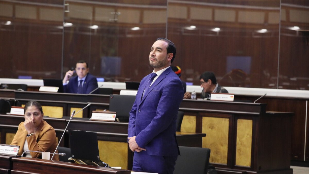 Juan Andrés González es el jefe de la bancada correísta en la Asamblea.