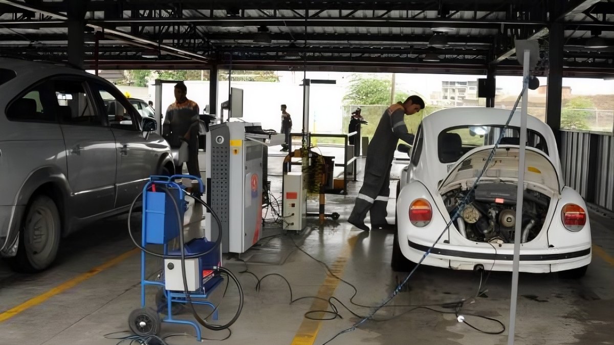 La revisión técnica vehicular en Guayaquil está a cargo del consorcio SGS – Revisiones Técnicas.