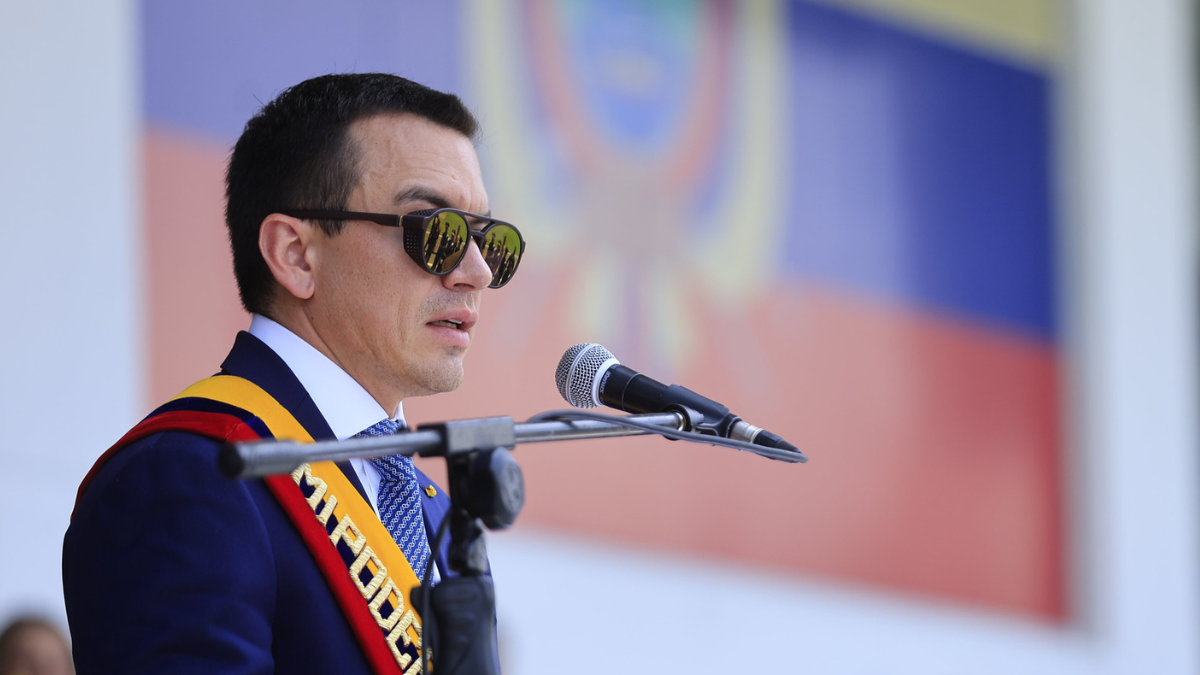 El presidente Daniel Noboa anuncia su viaje al exterior para participar en la cumbre regional junto a Donald Trump, en medio de la agenda internacional de Ecuador.