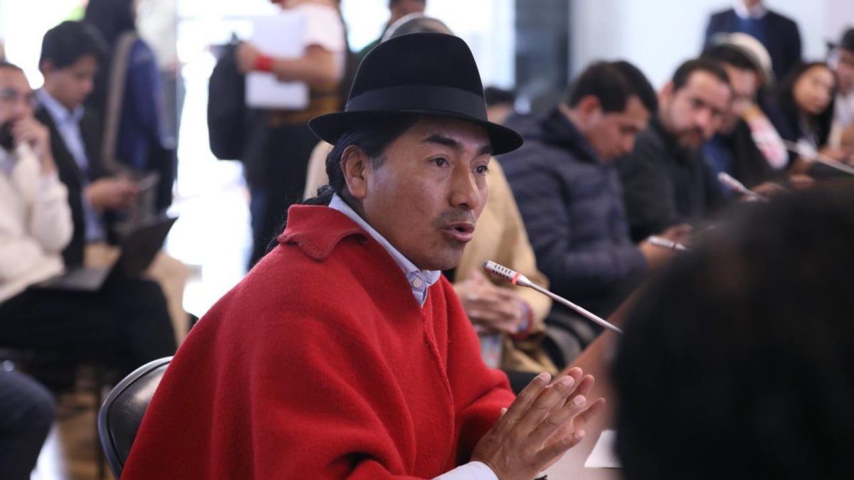 Leonidas Iza habló en su posesión como presidente de la Ecuarunari y rechazó la expansión minera.