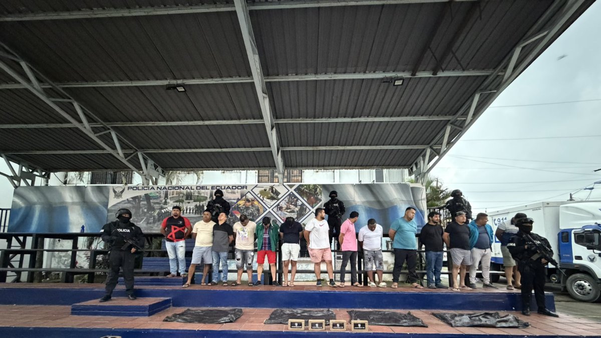 Red vinculada a mafia albanesa y a Los Lagartos cae en operativo.