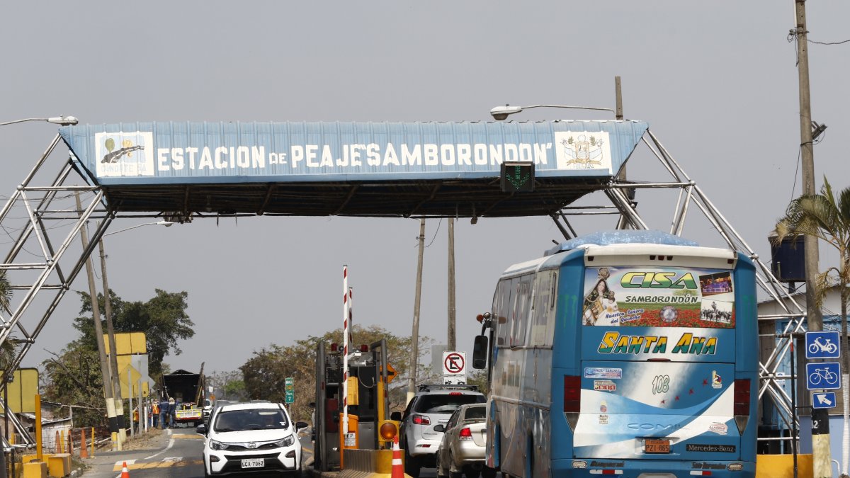 El peaje de Samborondón es una de las 13 estaciones de Guayas administradas por Conorte S.A.