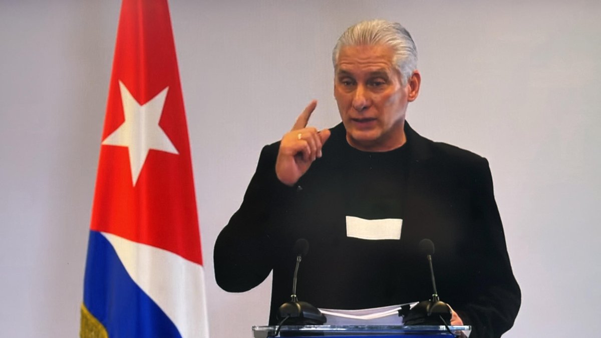 El mandatario de Cuba, Miguel Díaz-Canel, hablando este jueves, en La Habana (Cuba).