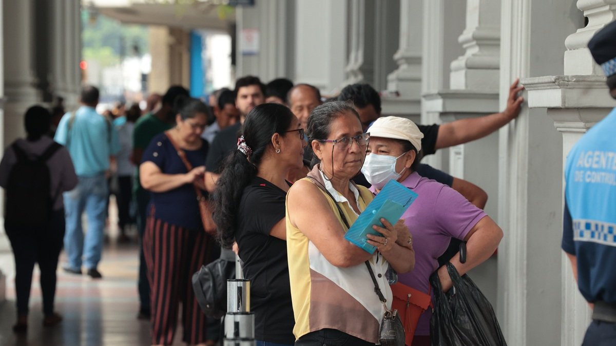 Guayaquil ya recauda 2,4 millones de dólares por la patente municipal.