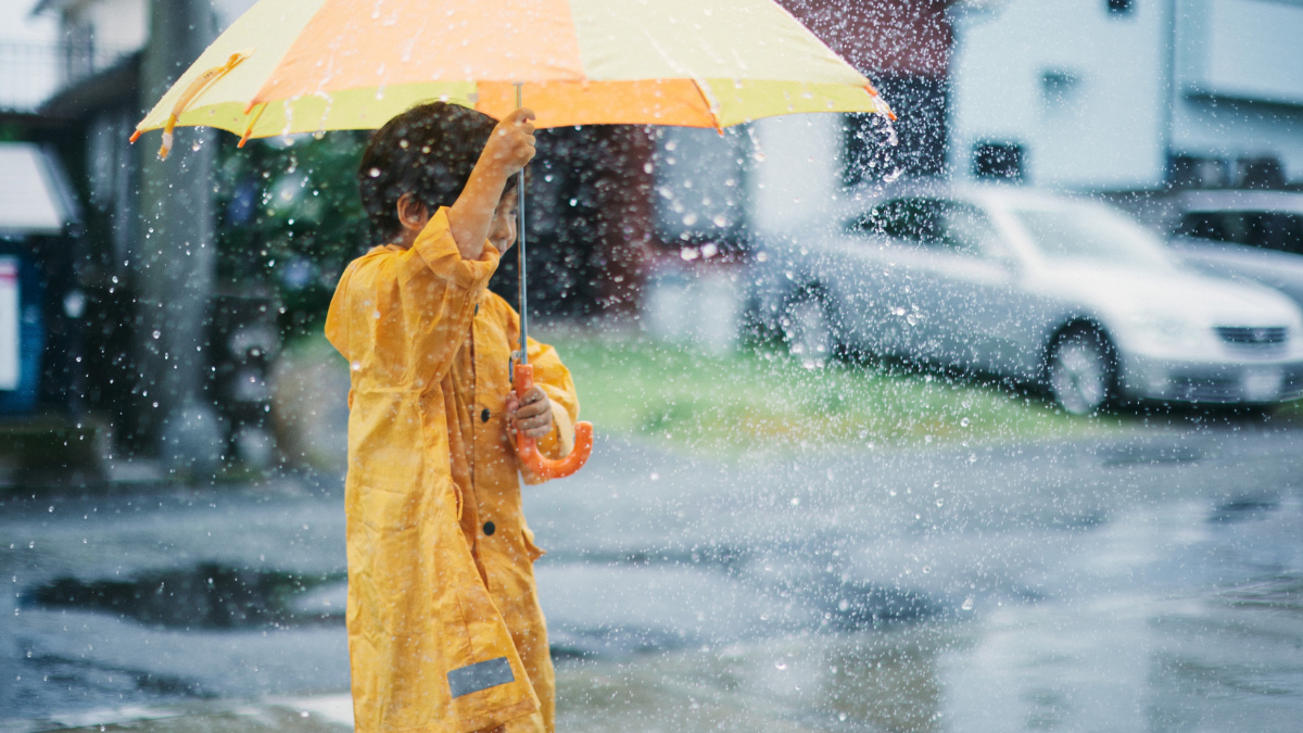 Referencial. Las lluvias y la alta radiación marcan la jornada del 25 de marzo en Ecuador.