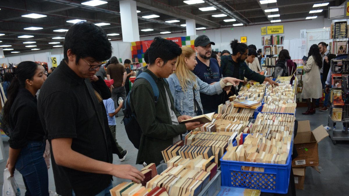 En la edición 2025 de la Feria del Libro de Quito asistieron más de 60.000 personas.