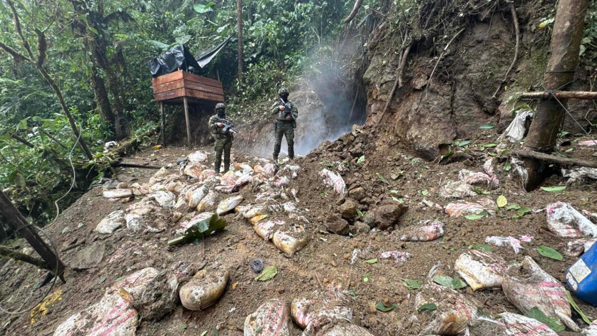 Una operación militar ejecutada en el sector Salinas de Montenuevo, en la provincia de Santo Domingo de los Tsáchilas.