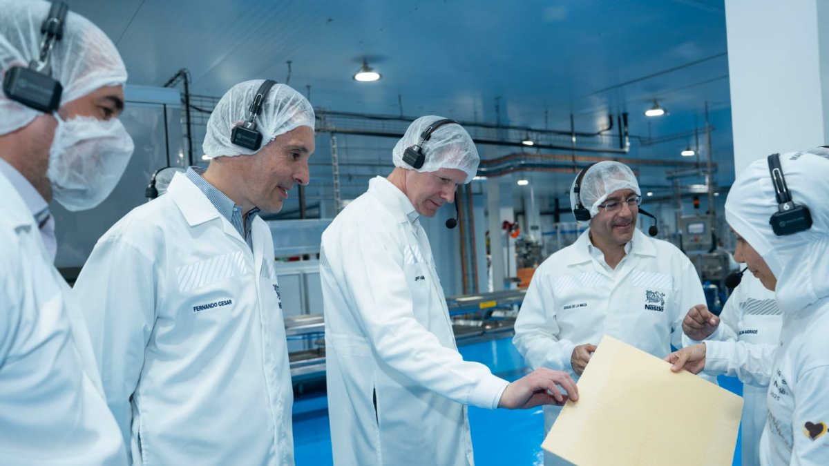 Nestlé Ecuador inauguró una nueva línea automatizada en Surindu.