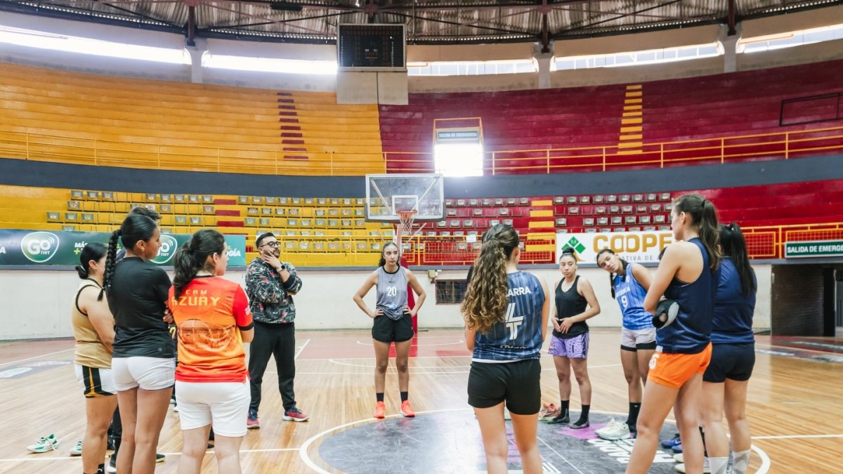 Cuenca Basket Club (foto) ante Piratas de los Lagos y Jorge Guzmán contra San Antonio Gold abrirán el torneo.