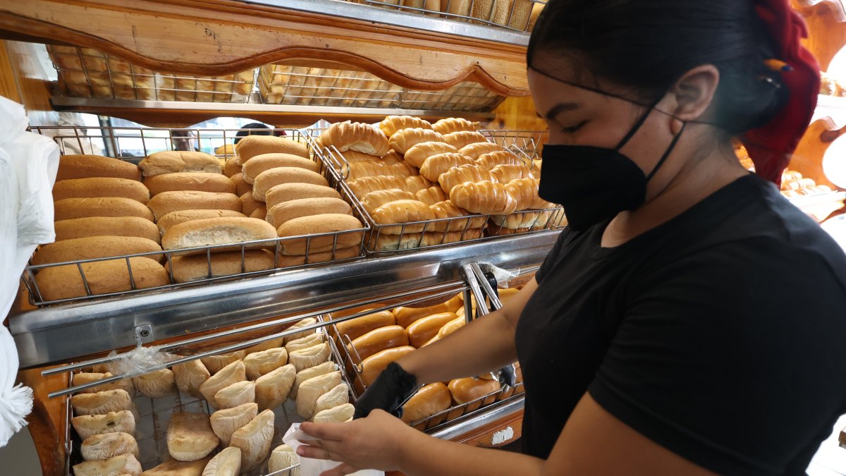 Hay ciertos tipos de panes que pagan el 15 % del IVA.