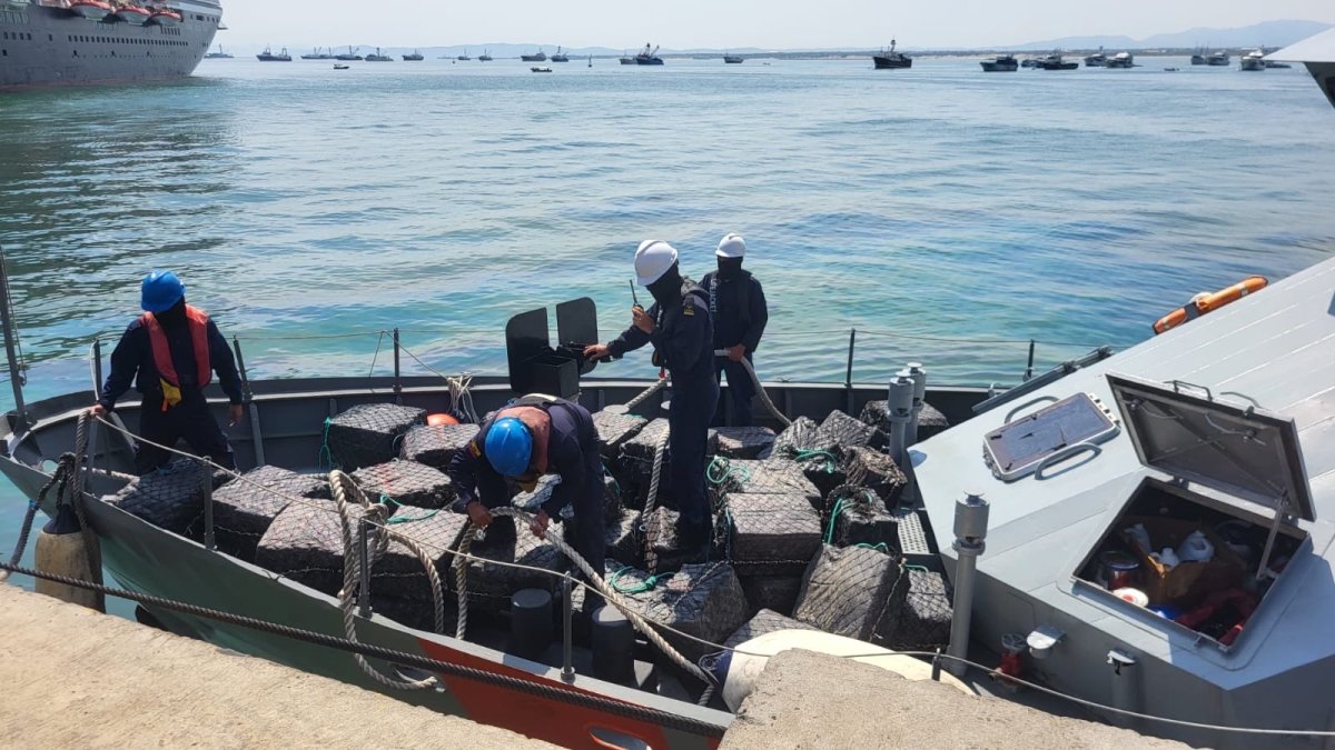 Un juez ecuatoriano dictó prisión preventiva contra dos hombres.