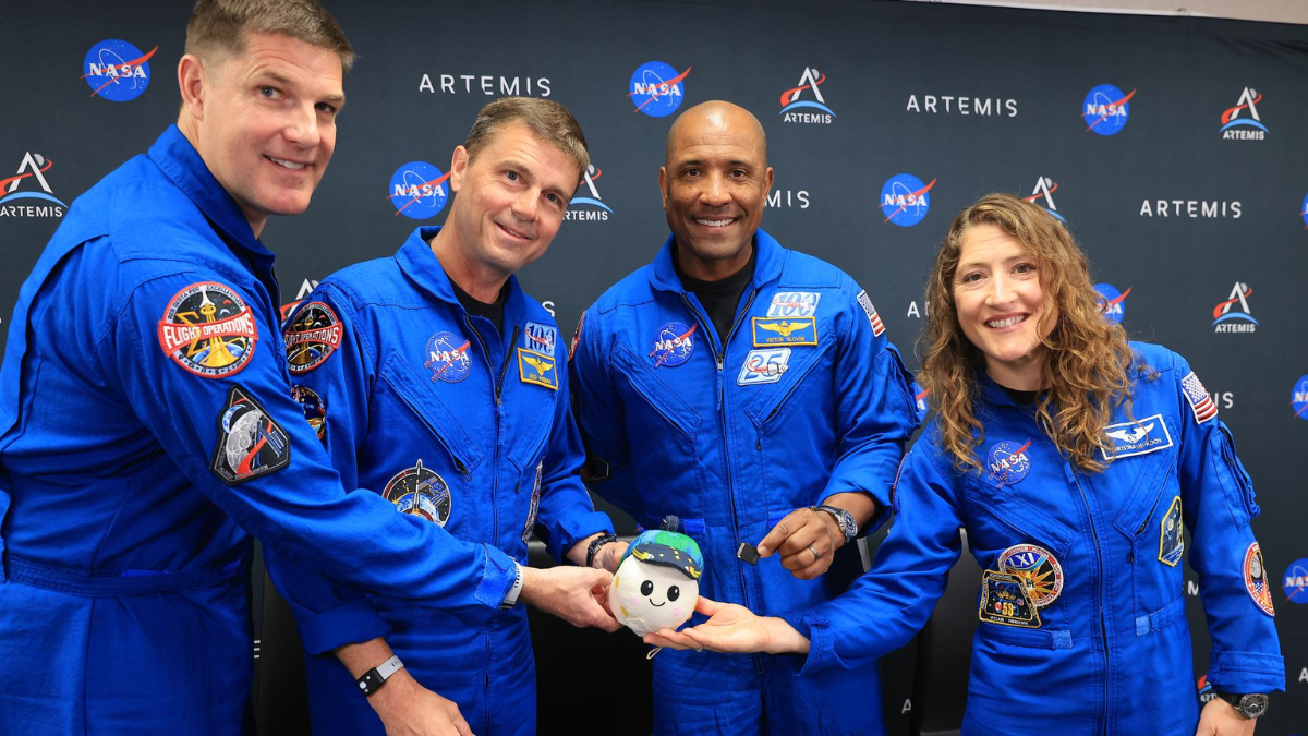 La nave Orión quedará incomunicada durante 40 minutos al pasar por detrás de la Luna.