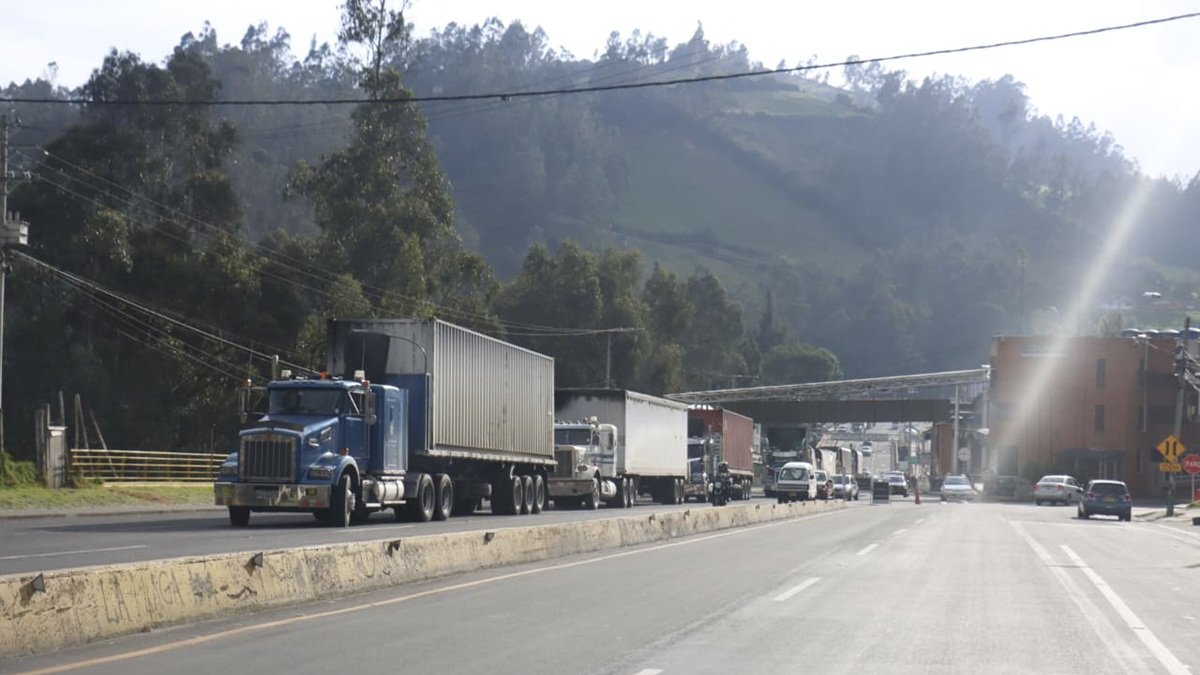 Ecuador aplica una tasa del 50 % para las importaciones que provienen desde Colombia.