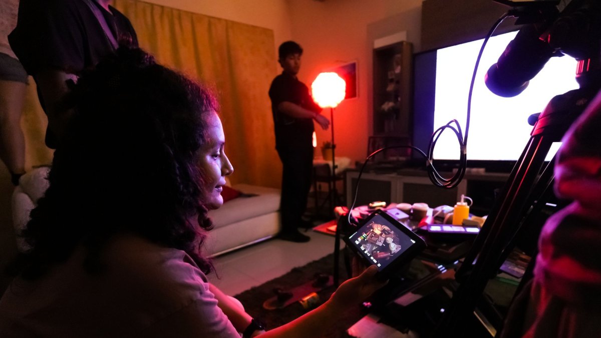 Desde la Universidad Católica de Santiago de Guayaquil, un cortometraje universitario propone una mirada íntima sobre la memoria, el tiempo y las emociones desde el surrealismo.