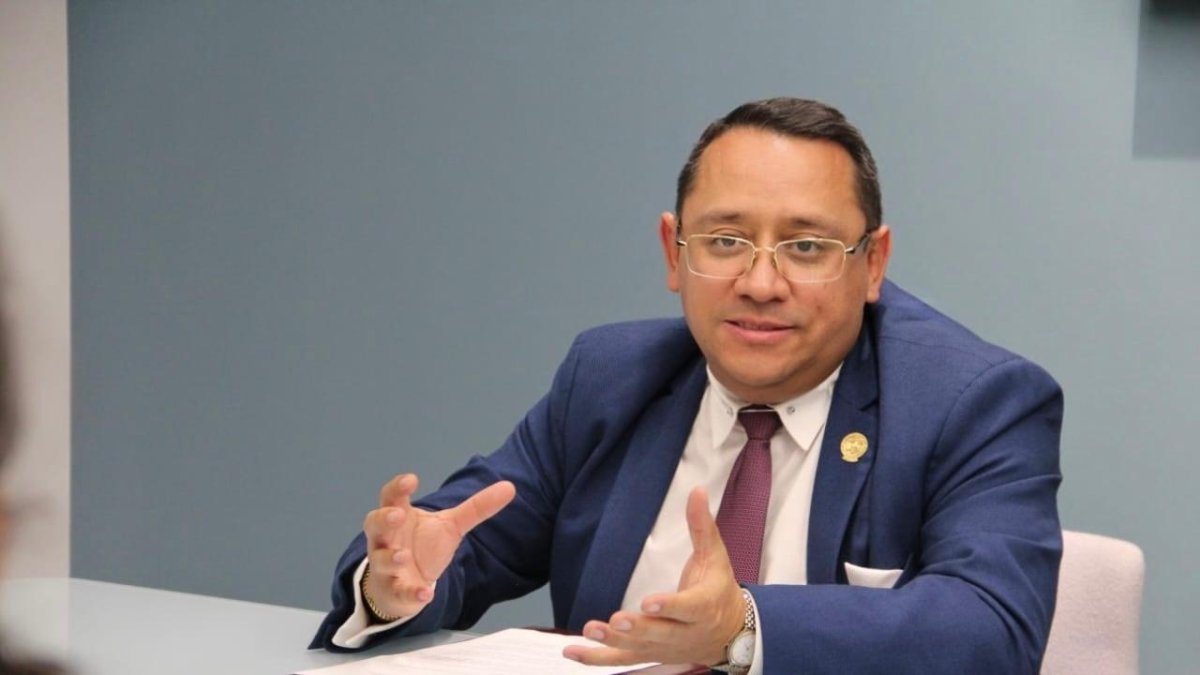 Mauricio Torres explica hallazgos en auditorías a jueces constitucionales.