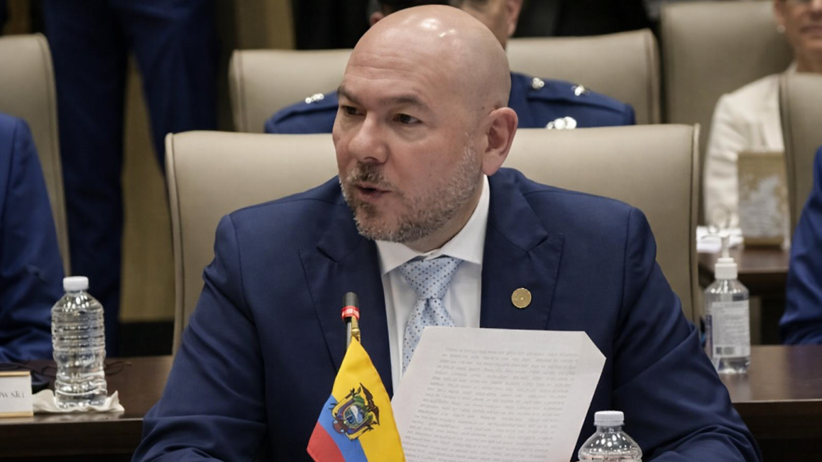 Operativos militares en Sucumbíos buscan desarticular estructuras de grupos armados, según Giancarlo Loffredo