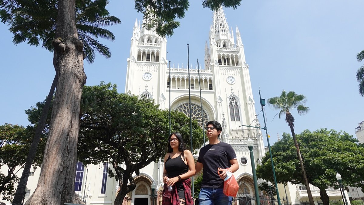 La Catedral Metropolitana de Guayaquil se consolida como uno de los principales puntos de visita durante la Semana Santa en la ciudad.