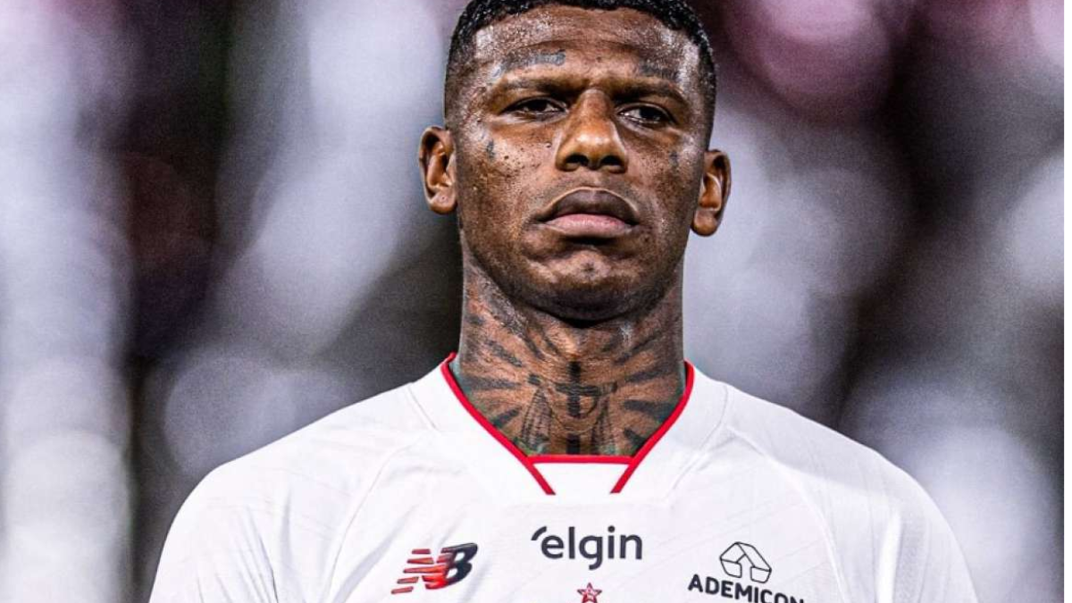El defensor ecuatoriano Robert Arboleda durante un encuentro oficial con el São Paulo FC