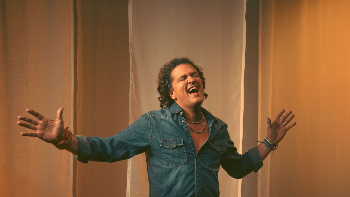Carlos Vives prepara su nuevo disco.