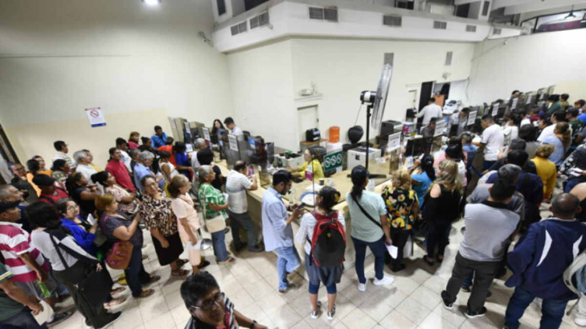 Los cobros se realizan también en el Municipio de Guayaquil.