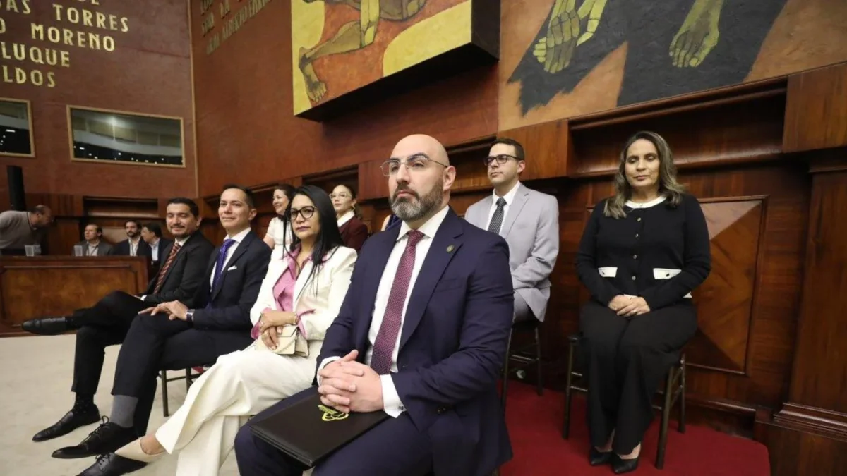 Alexandra Villacís fue posesionada por la Asamblea Nacional como vocal suplente de la Judicatura.