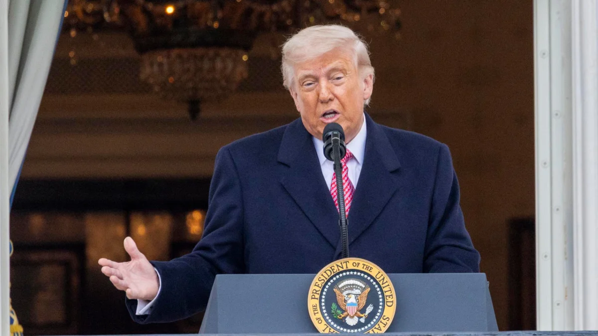 Referencial. El presidente de EE. UU. durante un discurso oficial en medio de la escalada militar contra Irán.