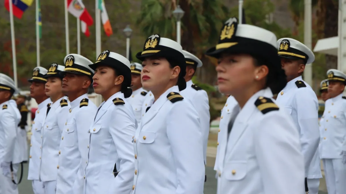 Armada del Ecuador abre admisión 2026 para bachilleres: fechas y requisitos