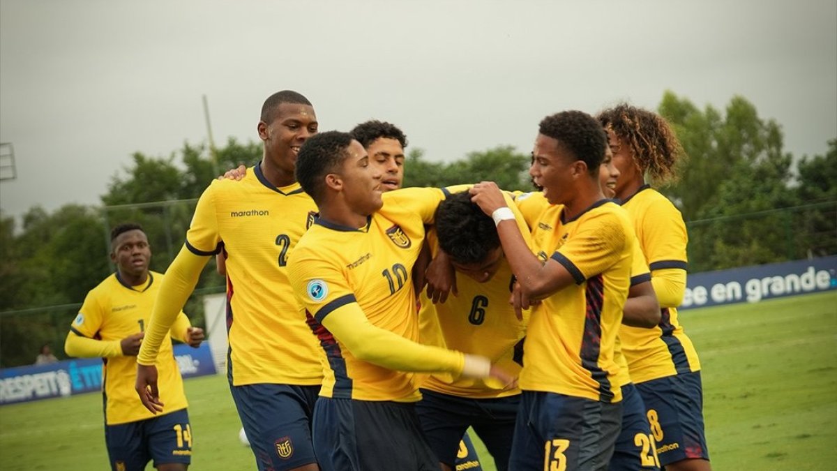 La selección de Ecuador venció 2-1 a Uruguay en el Sudamericano Sub-17.
