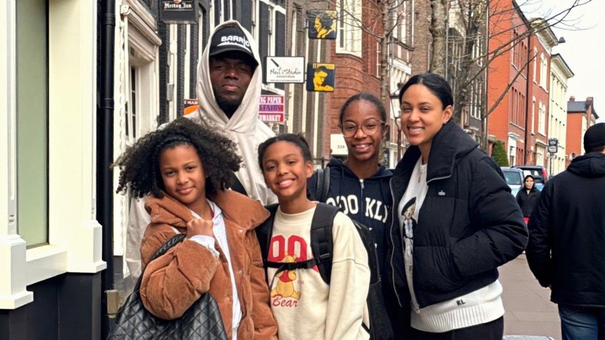 Desde su red social compartió su viaje familiar por Madrid.