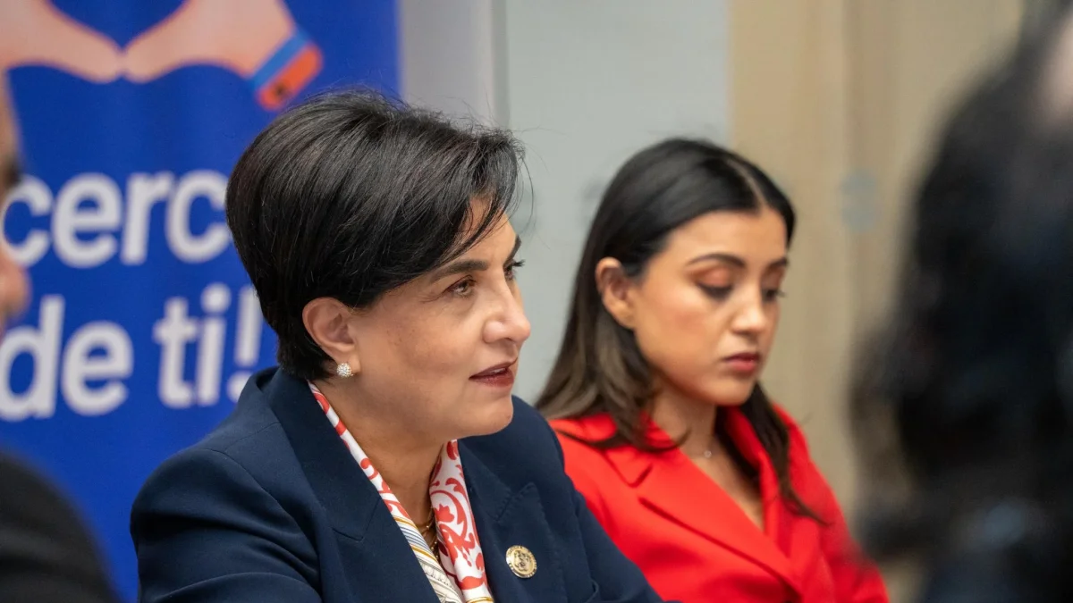 Gabriela Sommerfeld afirmó que Ecuador defenderá su soberanía ante Colombia y priorizará la seguridad fronteriza.