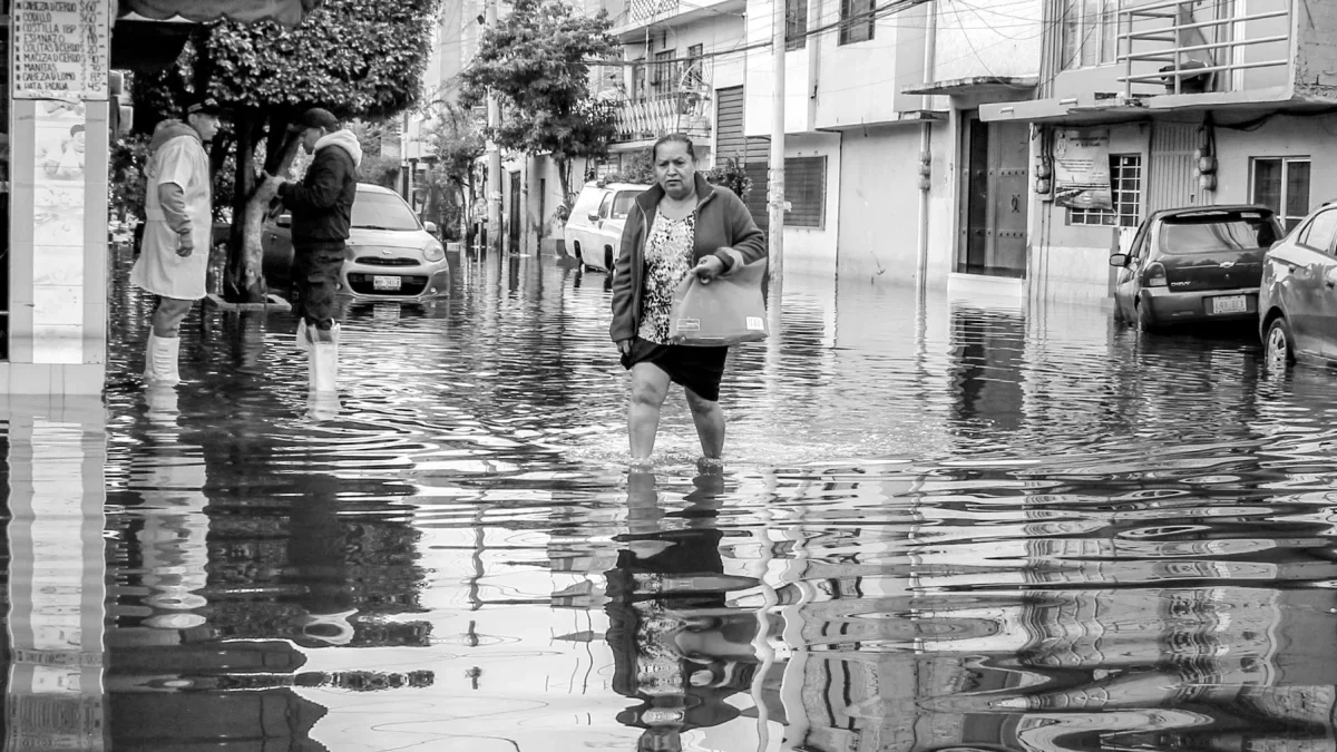 En años pasados, pese a obstáculos como inundaciones, la ciudadanía se ha desplazado a los distintos cantones en días de elecciones.