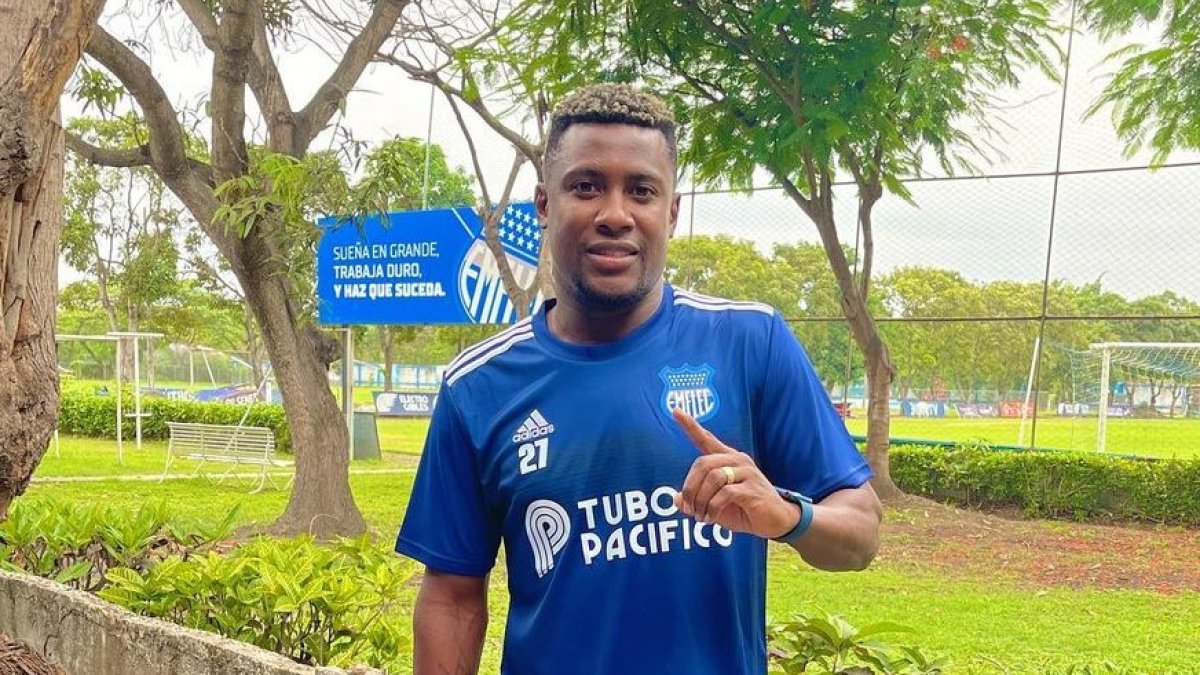 El exfutbolista Marcos Caicedo envió un mensaje a los jugadores sobre los riesgos después del retiro.