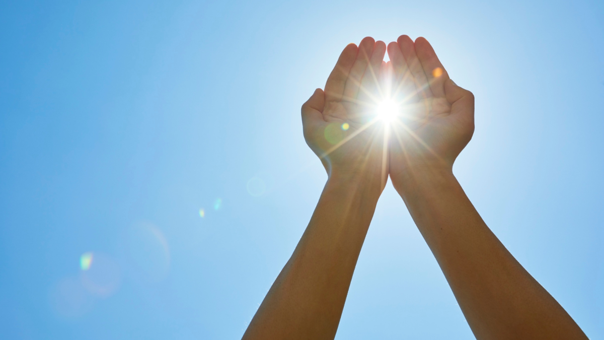 El Inamhi prevé radiación ultravioleta extremadamente alta en la Sierra y temperaturas de hasta 34 °C en la Costa.