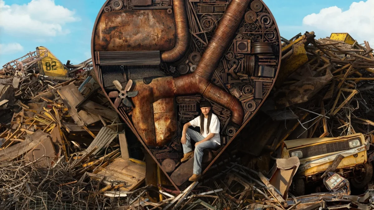 La portada del álbum fue fotografiada en Afganistán.