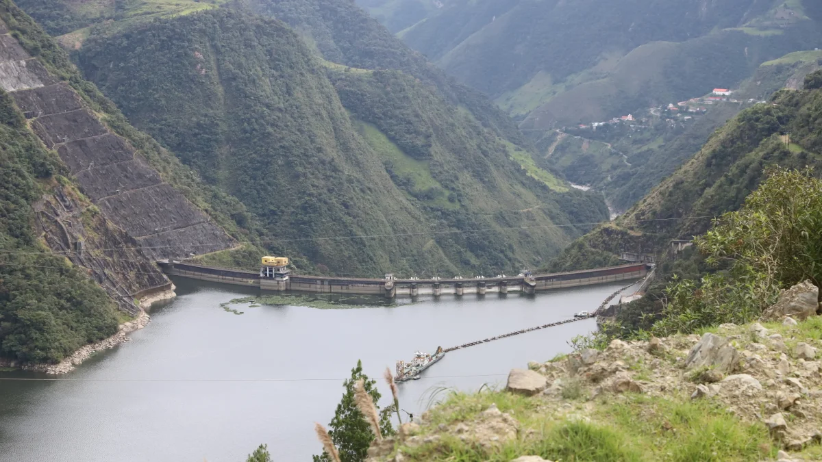 Mazar y otras hidroeléctricas podrán generar la energía eléctrica y así evitar apagones, según el Gobierno.