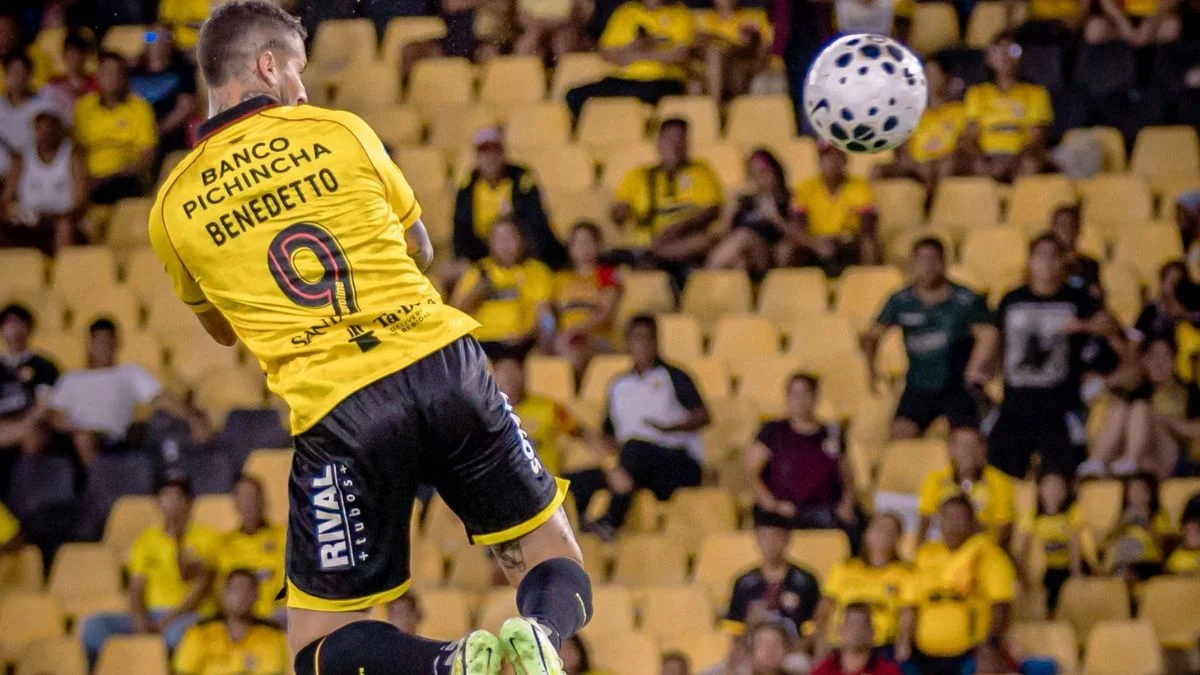 El argentino Darío Benedetto figura de Barcelona SC.