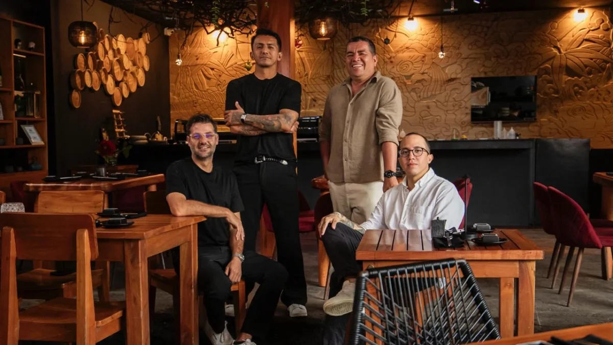 Los socios de Midori en San Cristóbal: Javier Urrutia, Jorge Basurto, Vinicio Intrigado e Ignacio Viola