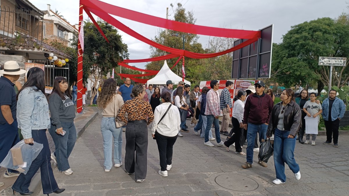 Durante el fin de semana se desarrollaron varios eventos en espacios públcos y privados de la ciudad que lucieron llenos de personas.
