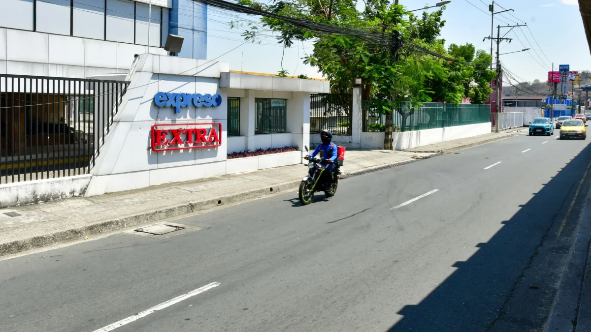 Gráficos Nacionales S.A. (GRANASA) solicitó al juez la revocatoria de las medidas cautelares sobre el 40 % de las acciones de la compañía.