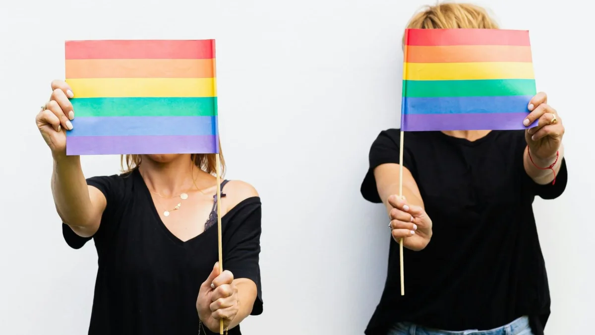 Encuesta del INEC revela que 53,5 % de personas LGTBI+ sufrió violencia en Ecuador.