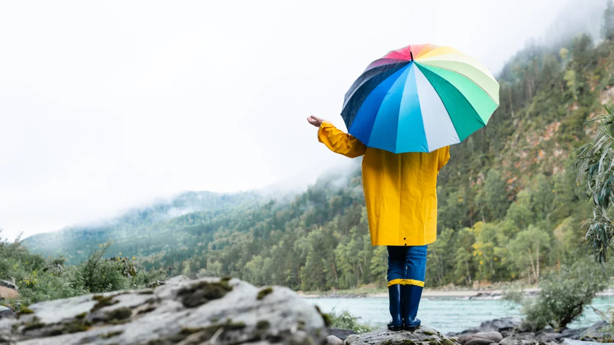 Las lluvias intensas marcaron la jornada en la Sierra y Amazonía, mientras en la Costa se registraron temperaturas de hasta 34 °C.