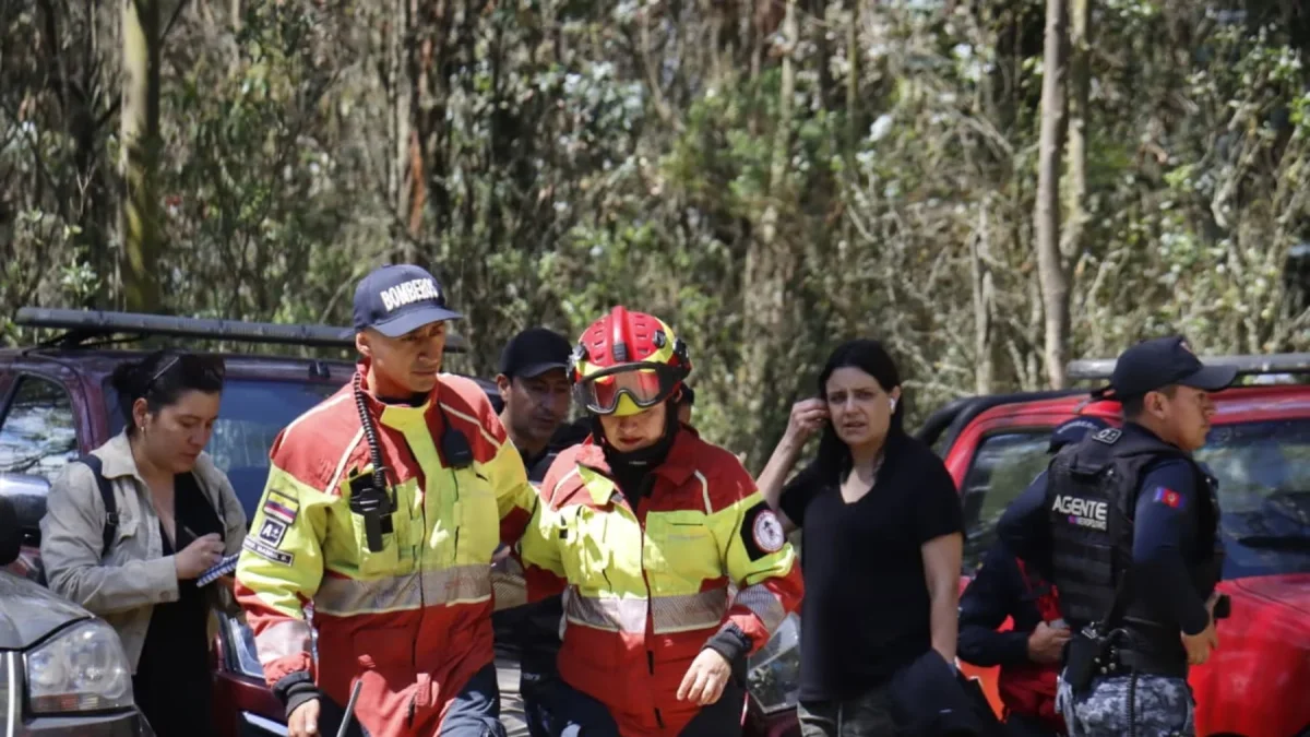 El Cuerpo de Bomberos Quito participó de la búsqueda de Gregory Krupa en el Parque Metropolitano.
