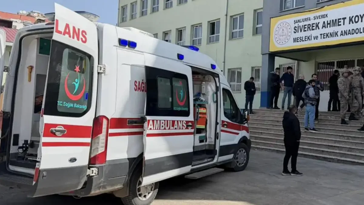 Un exalumno ingresó armado con una escopeta y disparó indiscriminadamente contra estudiantes y personal del colegio.