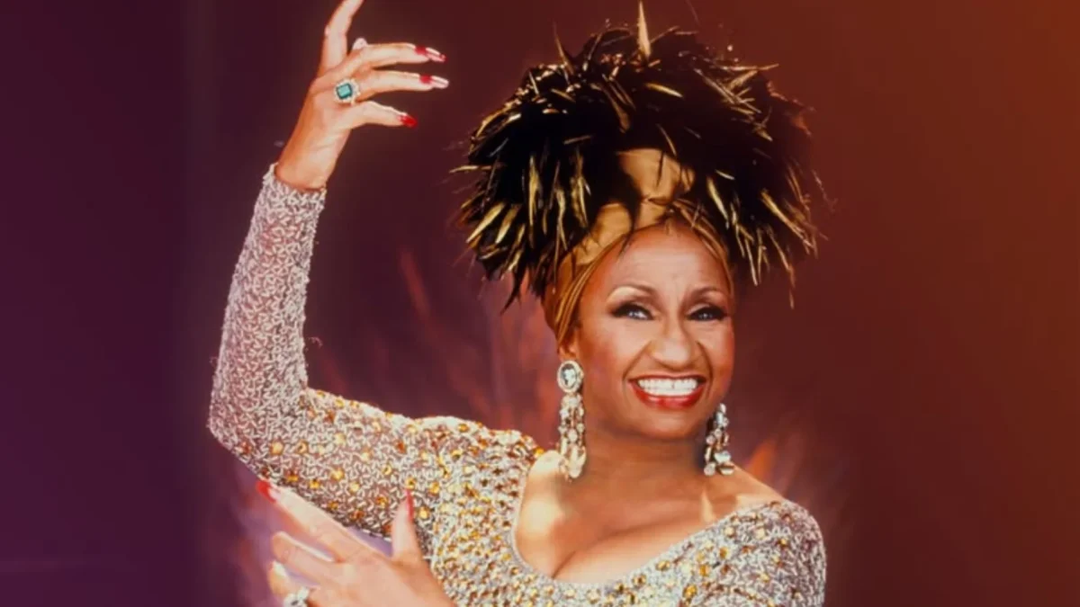 Celia Cruz se convierte en la primera mujer latina en ser incluida en esta lista, debido a su influencia.