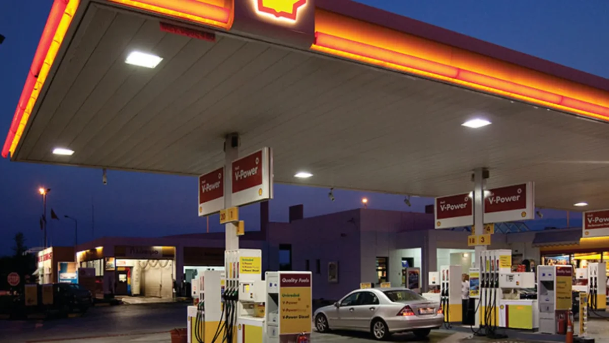 Tanquear el carro es más caro este mes, tras la actualización del precio de las gasolinas.